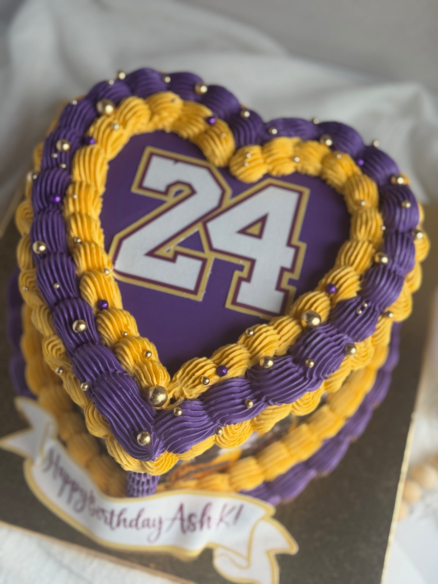 Vintage Heart Cake