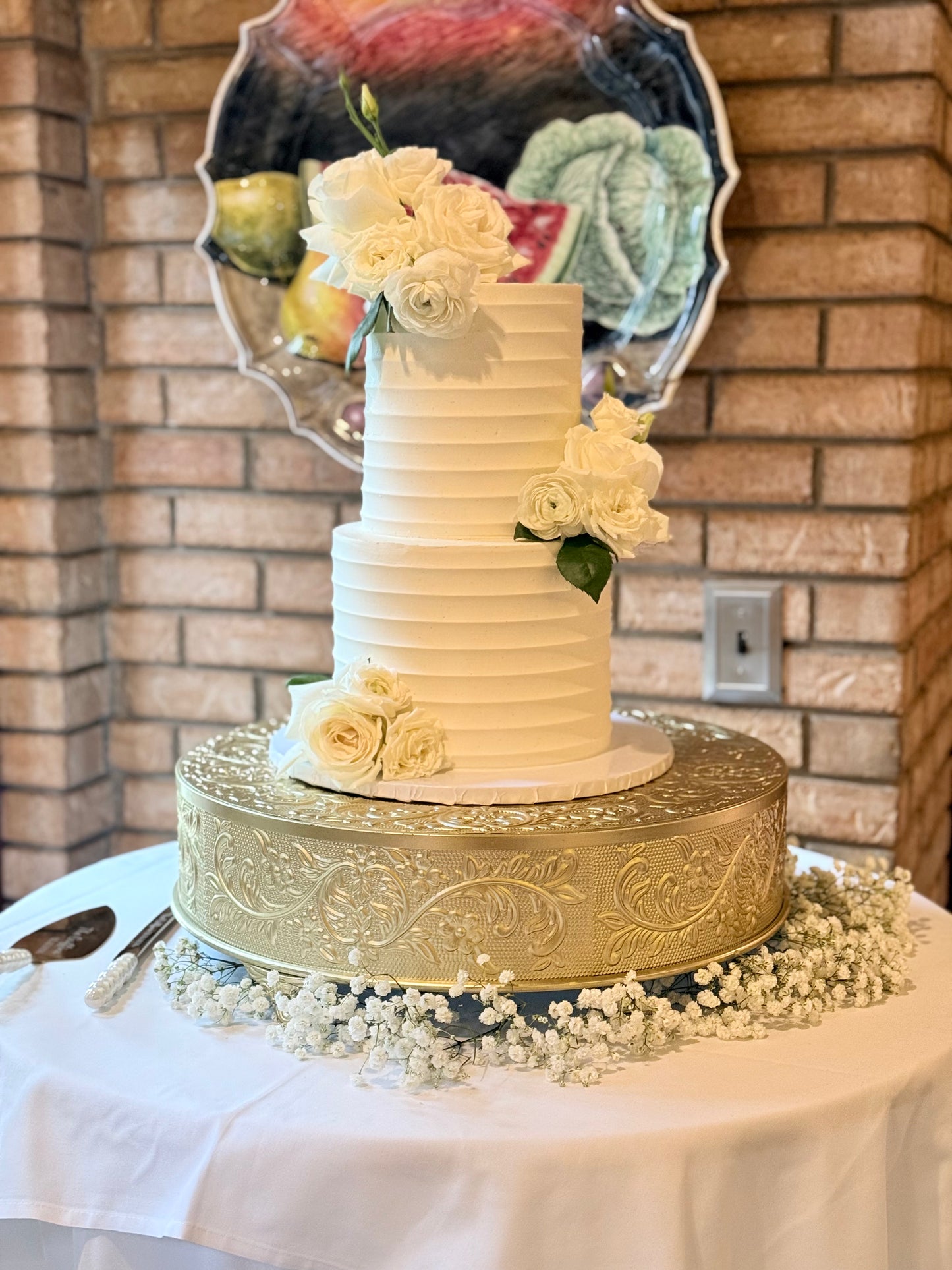 Timeless Floral Wedding Cake