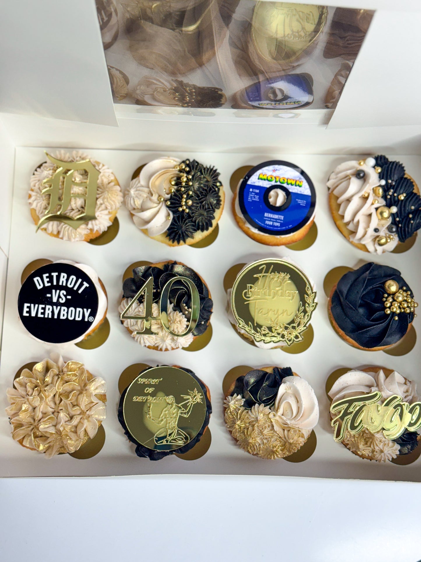 Luxe Cupcakes